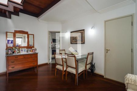 Sala de apartamento à venda com 2 quartos, 140m² em Real Parque, São Paulo