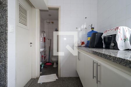 Apartamento à venda com 140m², 2 quartos e 3 vagas Apartamento à venda com 140m², 2 quartos e 3 vagasÁrea de Serviço