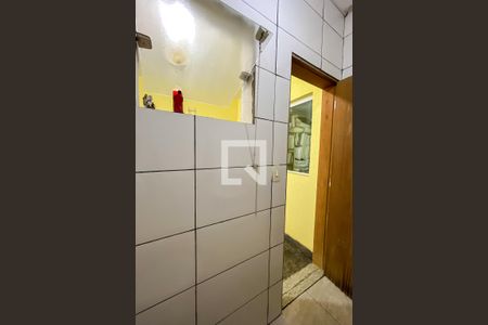 Casa à venda com 142m², 3 quartos e 4 vagas Casa à venda com 142m², 3 quartos e 4 vagasBanheiro de Serviço 2