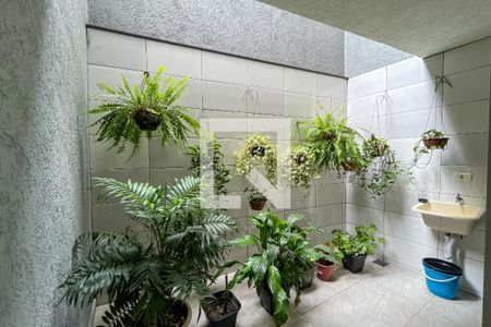Casa à venda com 142m², 3 quartos e 4 vagas Casa à venda com 142m², 3 quartos e 4 vagasÁrea de Serviço