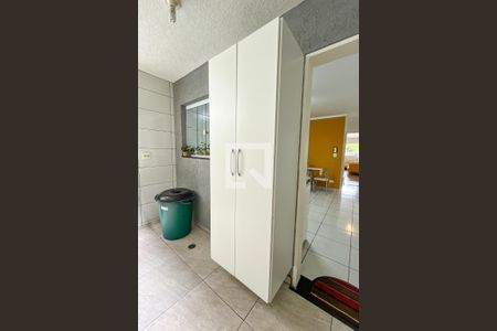 Casa à venda com 142m², 3 quartos e 4 vagas Casa à venda com 142m², 3 quartos e 4 vagasÁrea de Serviço