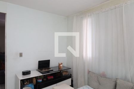 Quarto 1 de apartamento para alugar com 2 quartos, 50m² em Conjunto Residencial José Bonifácio, São Paulo