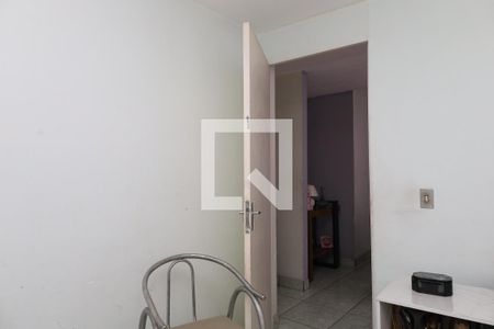 Quarto 1 de apartamento para alugar com 2 quartos, 50m² em Conjunto Residencial José Bonifácio, São Paulo