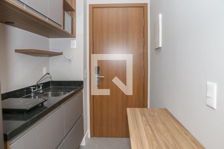 Cozinha de kitnet/studio para alugar com 1 quarto, 24m² em Perdizes, São Paulo