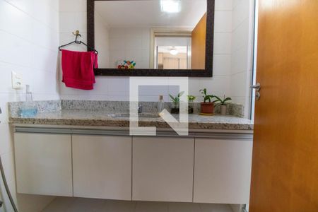 Apartamento à venda com 78m², 3 quartos e 1 vaga Apartamento à venda com 78m², 3 quartos e 1 vagaBanheiro da Suíte