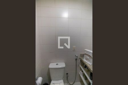 Apartamento à venda com 78m², 3 quartos e 1 vaga Apartamento à venda com 78m², 3 quartos e 1 vagaBanheiro Social