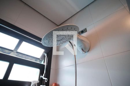 Casa à venda com 156m², 3 quartos e 4 vagas Casa à venda com 156m², 3 quartos e 4 vagasBanheiro 2