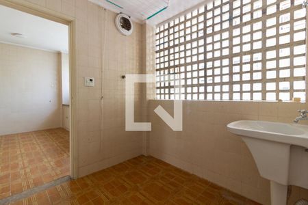 Apartamento à venda com 136m², 3 quartos e 1 vagaÁrea de Serviço