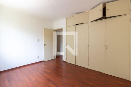 Apartamento à venda com 136m², 3 quartos e 1 vagaQuarto 2