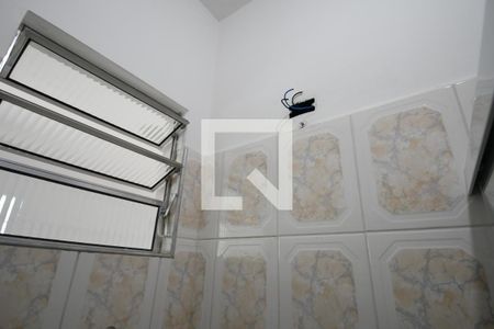 Casa à venda com 280m², 2 quartos e 2 vagasBanheiro