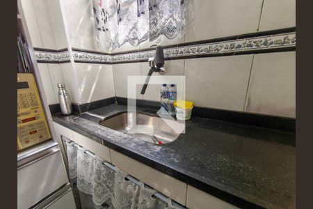 Apartamento para alugar com 98m², 3 quartos e sem vagaCozinha