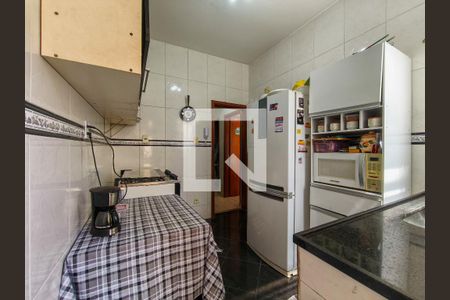 Apartamento para alugar com 98m², 3 quartos e sem vagaCozinha