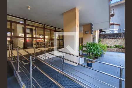 Apartamento para alugar com 98m², 3 quartos e sem vagaFachada e portaria