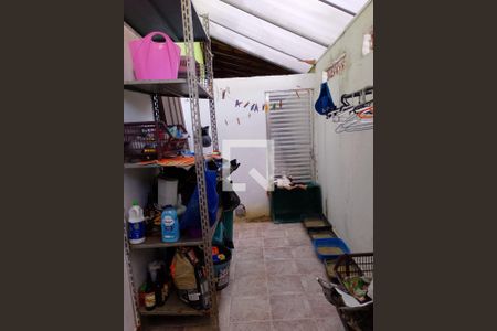 Casa à venda com 94m², 3 quartos e 2 vagasÁrea de Serviço