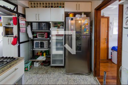 Cozinha de apartamento para alugar com 3 quartos, 90m² em Gutierrez, Belo Horizonte