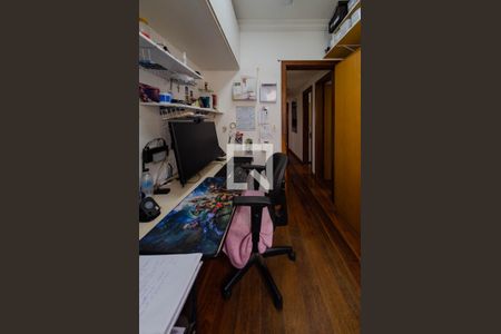 Apartamento à venda com 90m², 3 quartos e 2 vagas Apartamento à venda com 90m², 3 quartos e 2 vagasQuarto 1