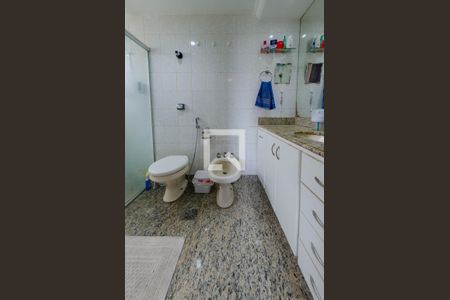 Apartamento à venda com 90m², 3 quartos e 2 vagas Apartamento à venda com 90m², 3 quartos e 2 vagasBanheiro suíte