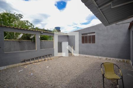 Casa para alugar com 70m², 2 quartos e sem vagaÁrea comum