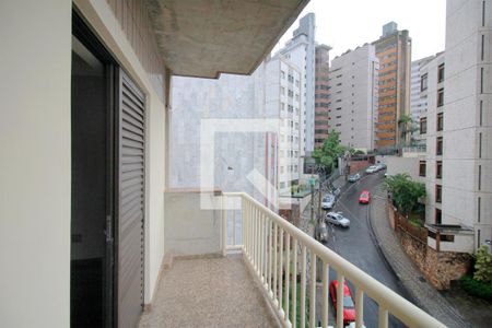 Apartamento à venda com 406m², 4 quartos e 3 vagasVaranda da Suite