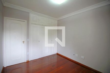 Apartamento à venda com 406m², 4 quartos e 3 vagasQuarto 3