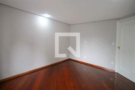 Apartamento à venda com 406m², 4 quartos e 3 vagasQuarto 2