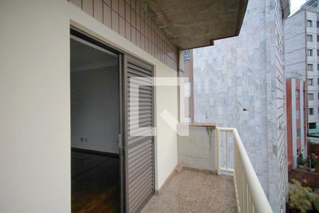 Apartamento à venda com 406m², 4 quartos e 3 vagasVaranda da Suite