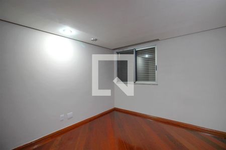 Apartamento à venda com 406m², 4 quartos e 3 vagasQuarto 2