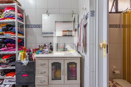 Casa à venda com 140m², 2 quartos e 2 vagas