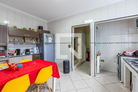 Casa à venda com 140m², 2 quartos e 2 vagas