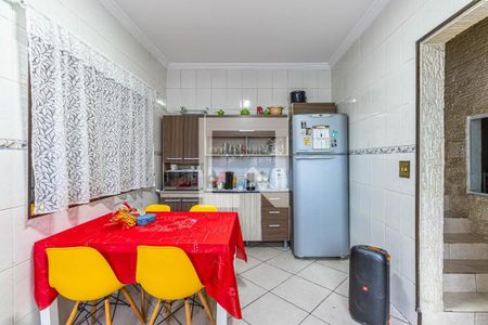 Casa à venda com 140m², 2 quartos e 2 vagas