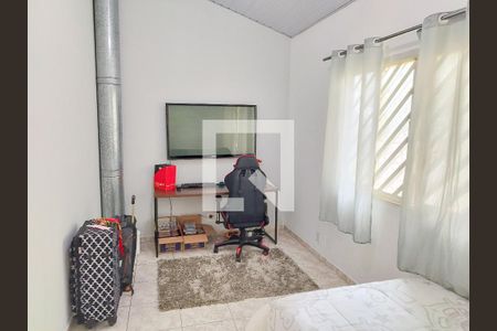 Casa à venda com 215m², 4 quartos e 3 vagasEscritório