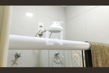 Casa à venda com 215m², 4 quartos e 3 vagasBanheiro Suite 3