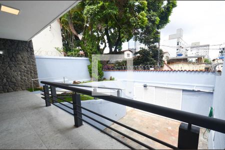 Casa à venda com 282m², 3 quartos e 4 vagasVaranda