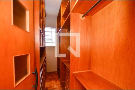 Casa à venda com 282m², 3 quartos e 4 vagasQuarto3/ suite