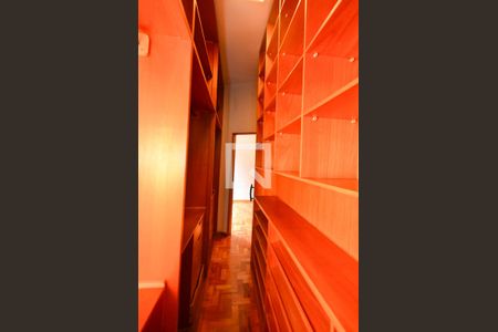 Casa à venda com 282m², 3 quartos e 4 vagasQuarto3/ suite