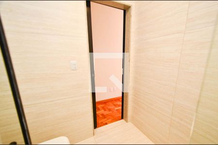 Casa à venda com 282m², 3 quartos e 4 vagasBanheiro suite