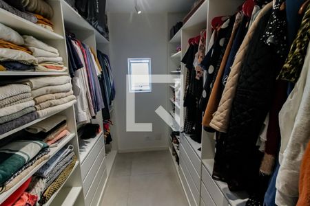Apartamento para alugar com 86m², 3 quartos e 2 vagas Apartamento para alugar com 86m², 3 quartos e 2 vagasCloset da suíte