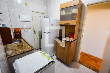 Apartamento à venda com 60m², 2 quartos e 1 vagaCozinha