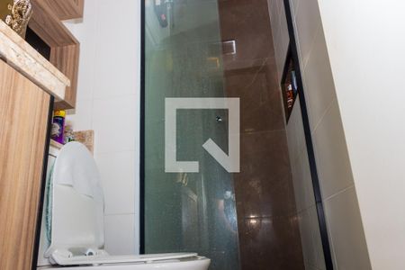 Apartamento à venda com 37m², 2 quartos e 1 vaga Apartamento à venda com 37m², 2 quartos e 1 vagaBanheiro