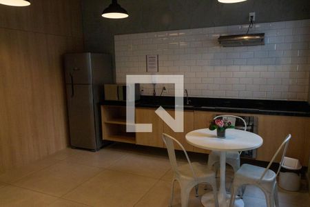 Apartamento à venda com 37m², 2 quartos e 1 vaga Apartamento à venda com 37m², 2 quartos e 1 vagaÁrea comum - Salão de festas
