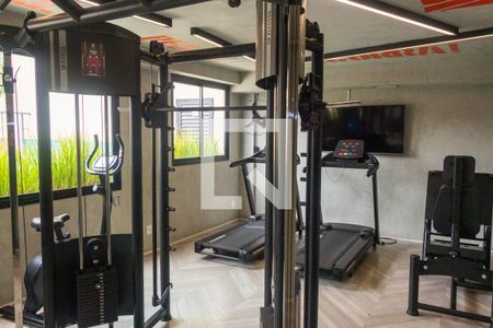 Apartamento à venda com 37m², 2 quartos e 1 vaga Apartamento à venda com 37m², 2 quartos e 1 vagaÁrea comum - Academia