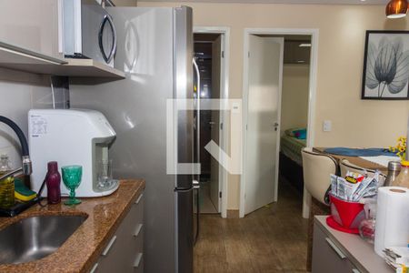 Apartamento à venda com 37m², 2 quartos e 1 vaga Apartamento à venda com 37m², 2 quartos e 1 vagaCozinha e Área de Serviço