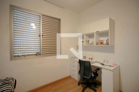 Apartamento à venda com 89m², 3 quartos e 1 vagaQuarto 2