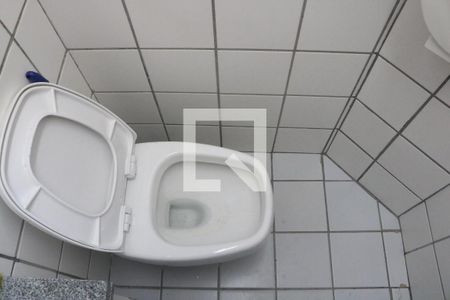 Casa à venda com 405m², 3 quartos e 8 vagasBanheiro 2