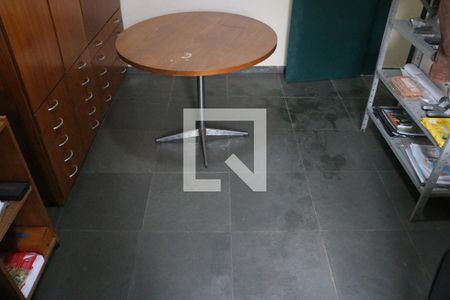 Casa à venda com 405m², 3 quartos e 8 vagasQuarto 2