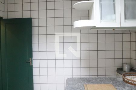 Casa à venda com 405m², 3 quartos e 8 vagasCozinha 2