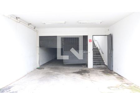 Casa à venda com 405m², 3 quartos e 8 vagasEntrada