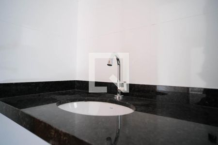 Apartamento para alugar com 42m², 2 quartos e sem vaga Apartamento para alugar com 42m², 2 quartos e sem vagaBanheiro