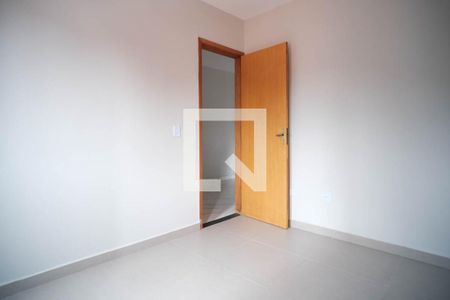 Quarto 1 de apartamento para alugar com 2 quartos, 42m² em Vila Guilhermina, São Paulo