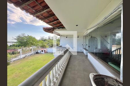 Casa de condomínio à venda com 2800m², 11 quartos e sem vagaVaranda (Segundo andar)